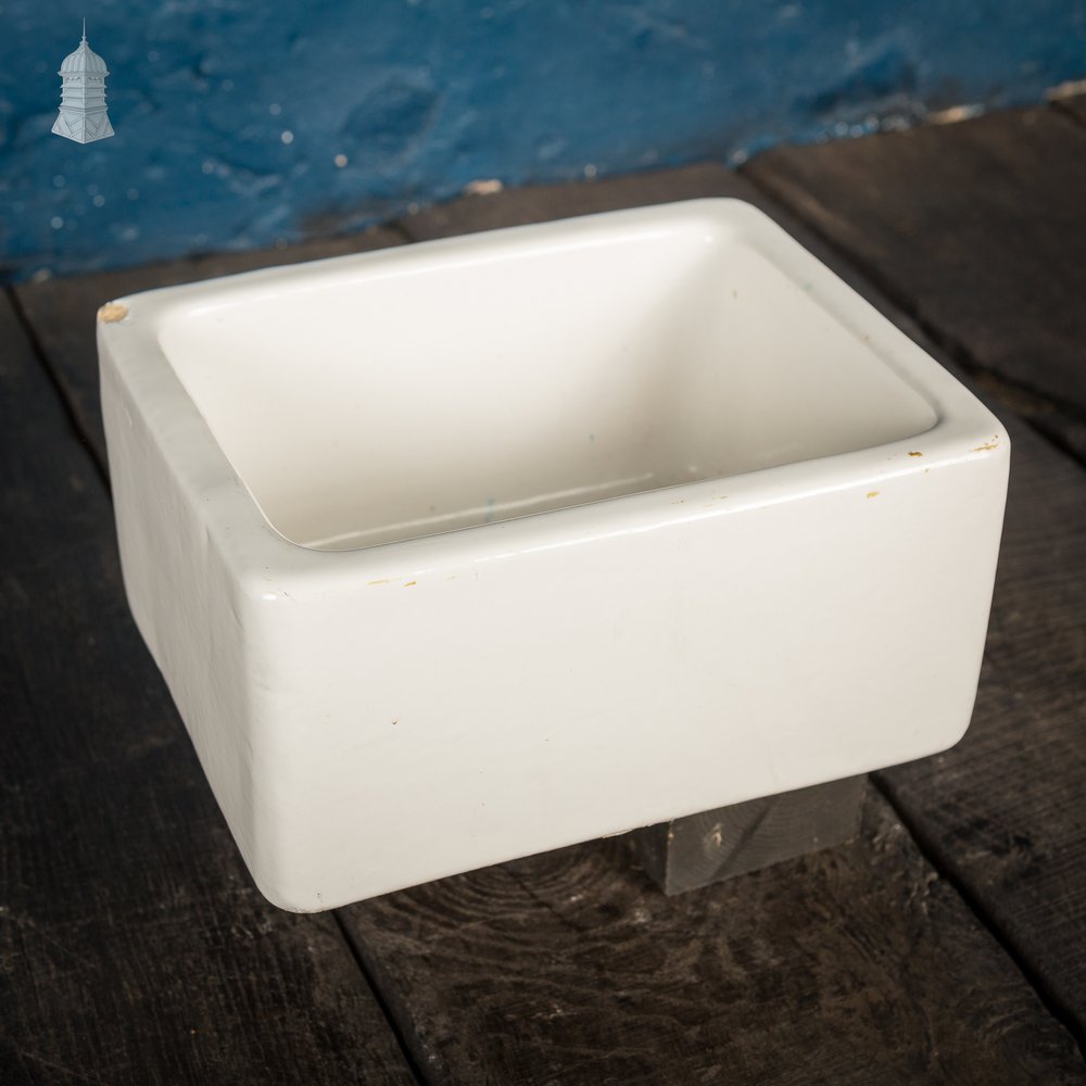 Small White Shanks School Science Lab Sink