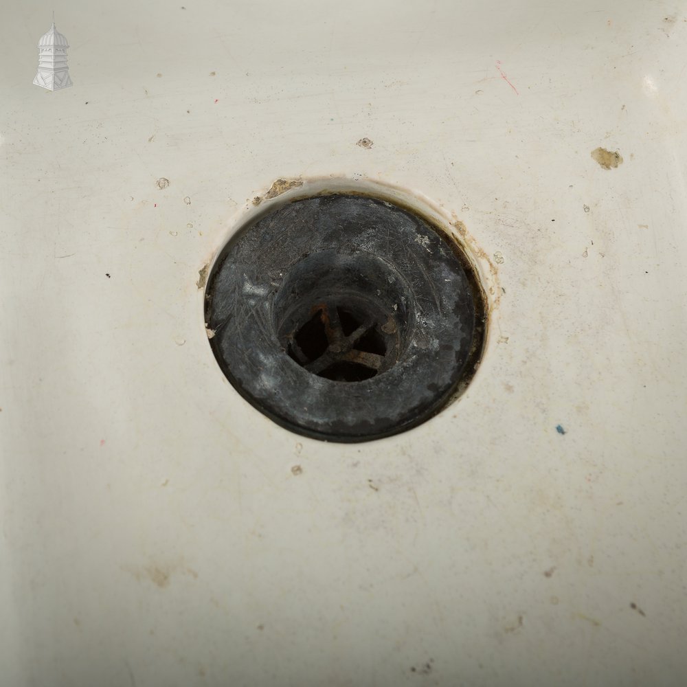 Small Southhook White School Science Lab Sink