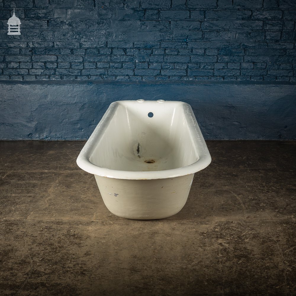 19th C 6ft Cast Iron Roll Top Bath Without Feet