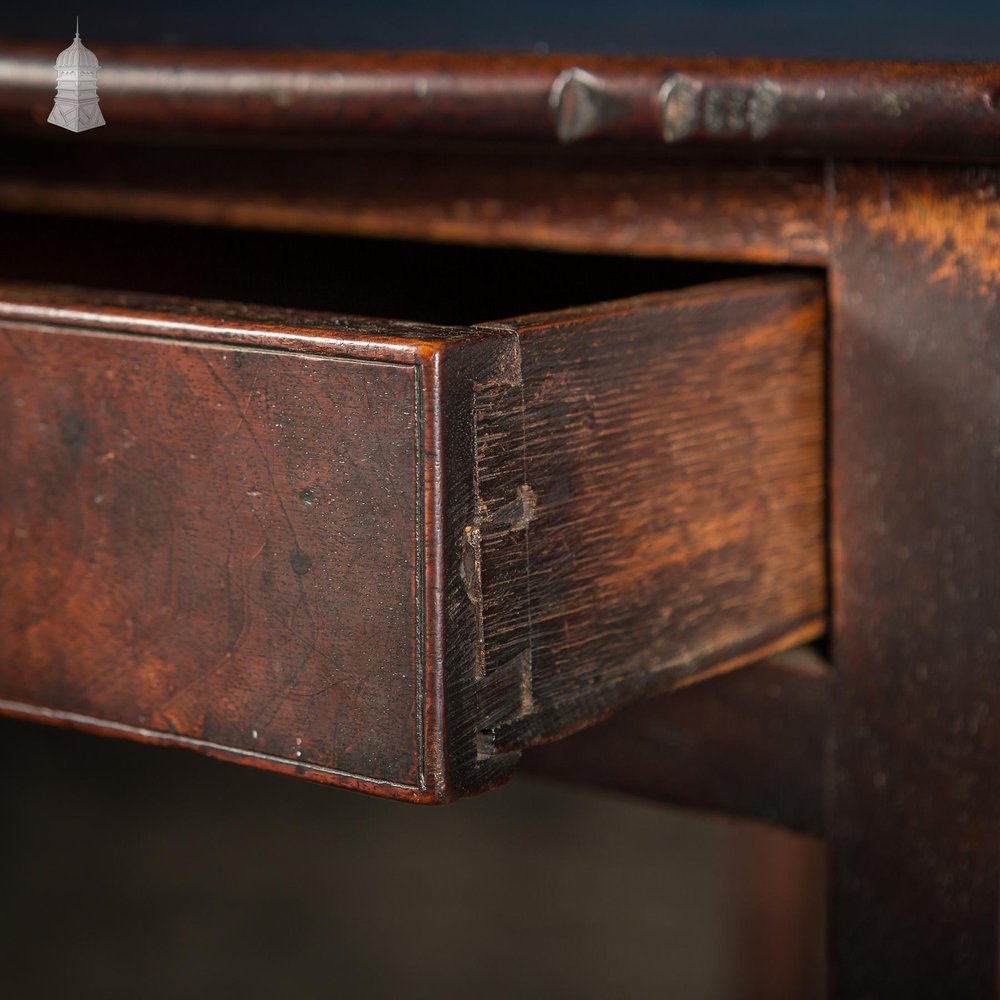 NR52821: Georgian Mahogany Butterfly Top Pembroke Table Circa 1770