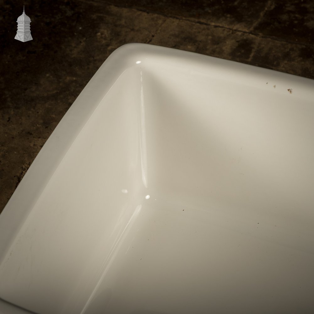 Armitage Shanks Butler Sink with Weir Overflow