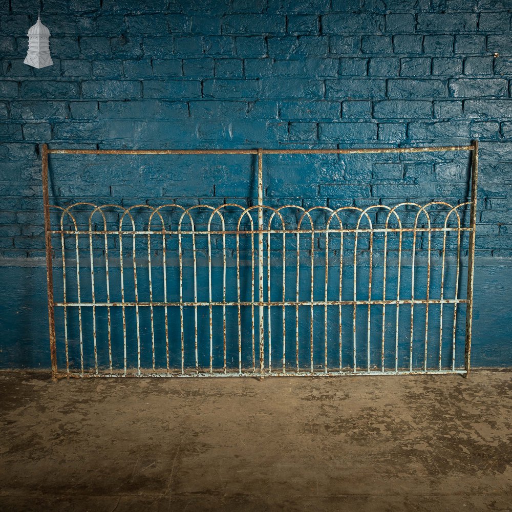 Wrought Iron Railing, Repeating Arch Design