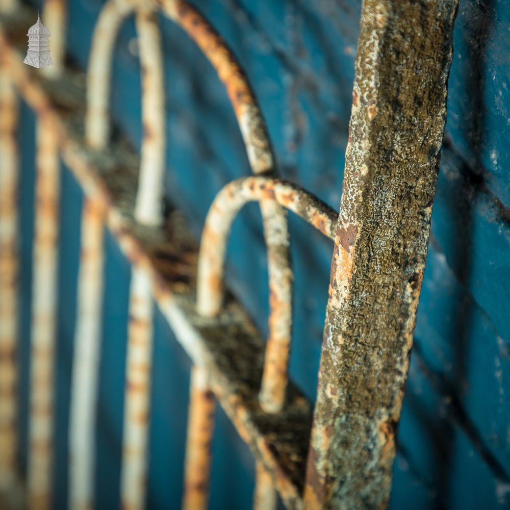 Wrought Iron Railing, Repeating Arch Design