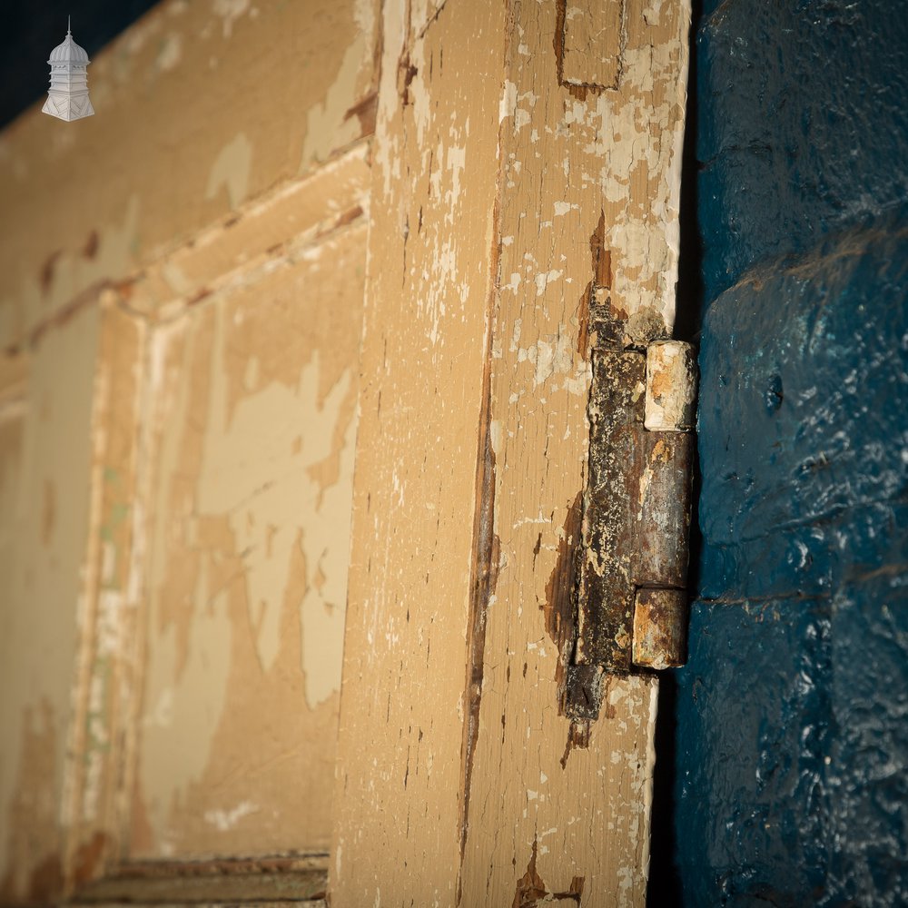 6 Panel Door, Six Moulded Panels, Distressed Cream Paint