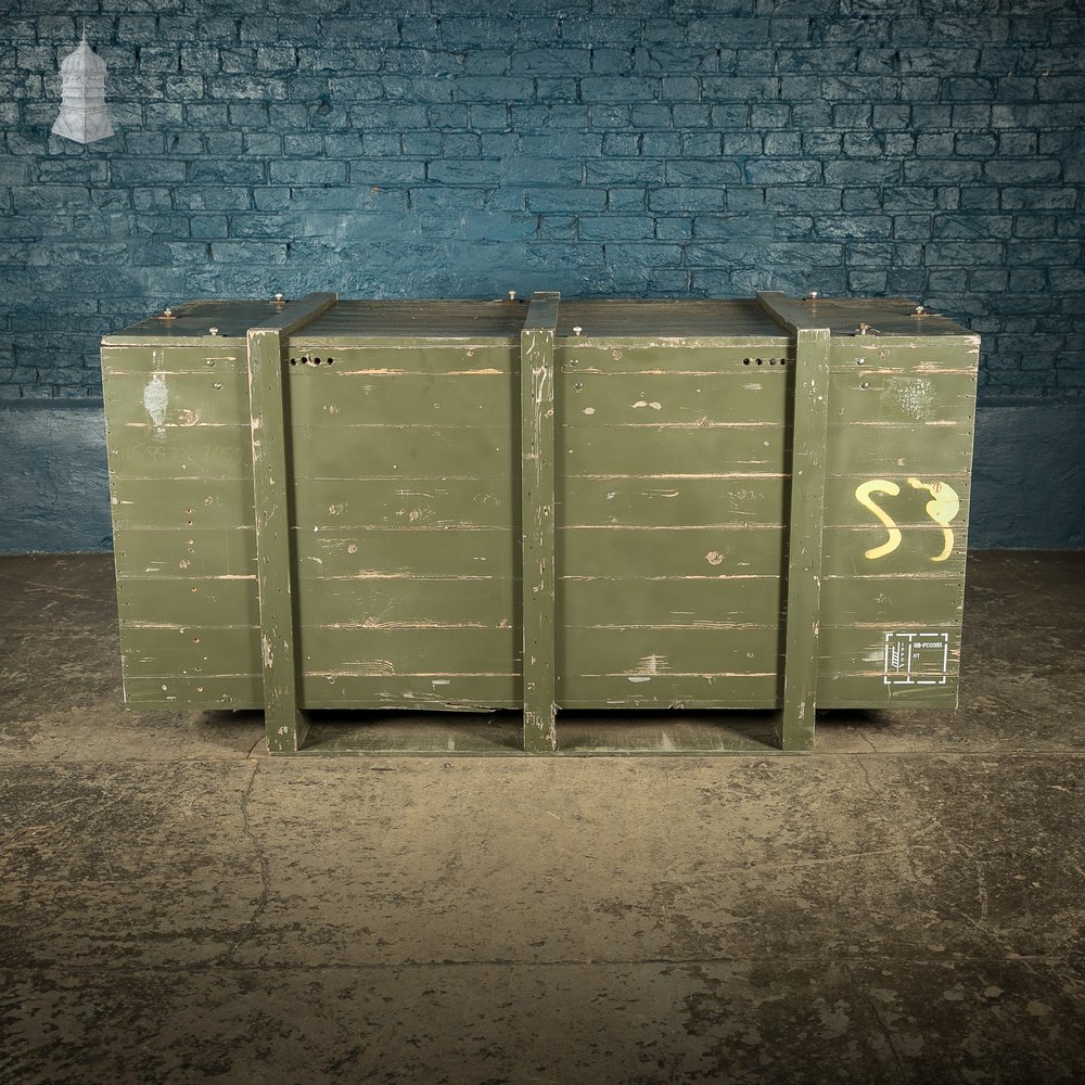 Large Green Painted Aircraft Parts Shipping Crate Reclaimed From a Norfolk RAF Base