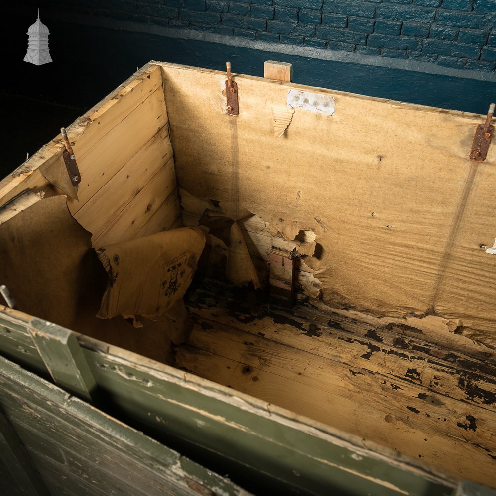 Large Green Painted Aircraft Parts Shipping Crate Reclaimed From a Norfolk RAF Base