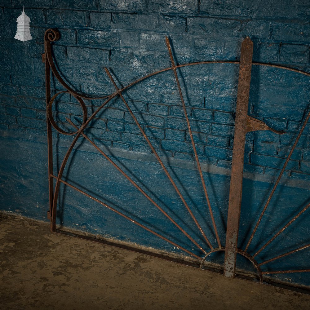 Sunburst Driveway Gates, Pair of Victorian Entrance Gates