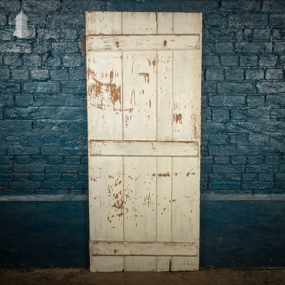 Plank & Ledge Door, White Painted Beadboard