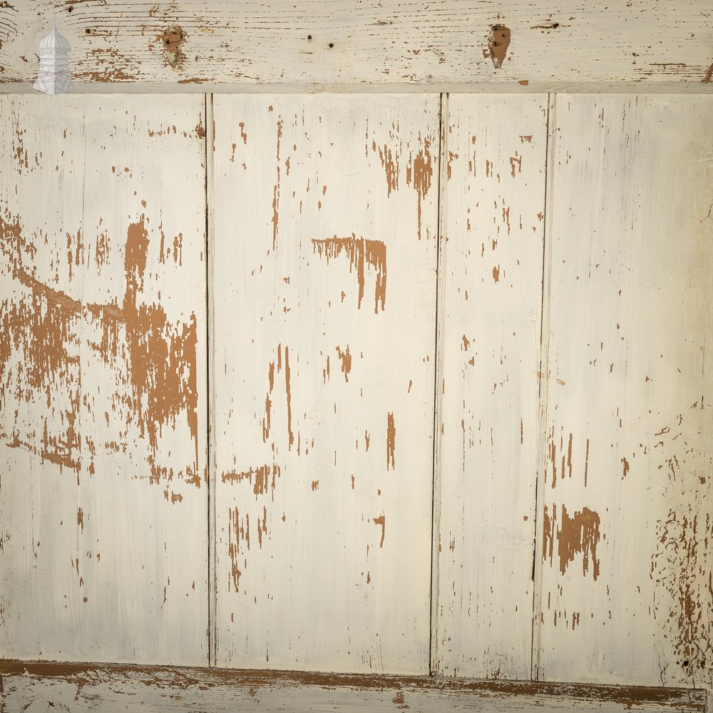 Plank & Ledge Door, White Painted Beadboard
