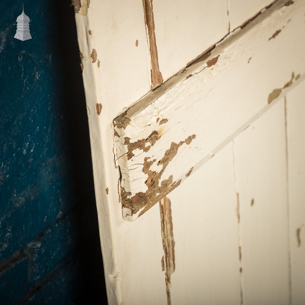 Ledged Plank Cottage Door, Reclaimed Distressed Paint