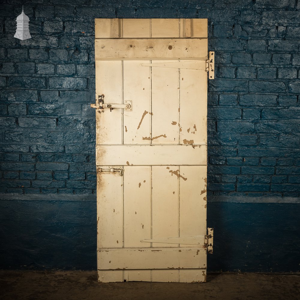 Reclaimed Cottage Door, Plank & Ledge