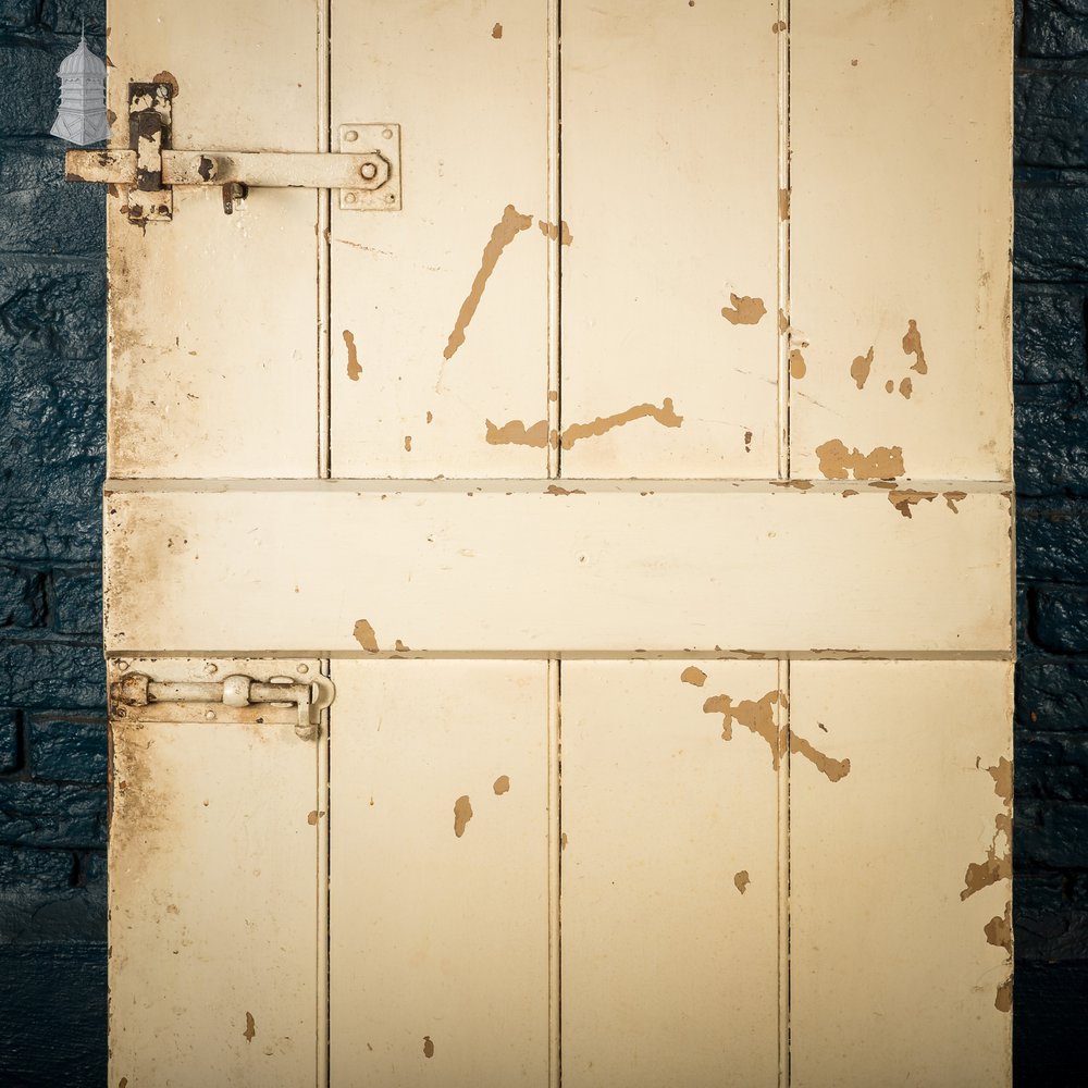 Reclaimed Cottage Door, Plank & Ledge