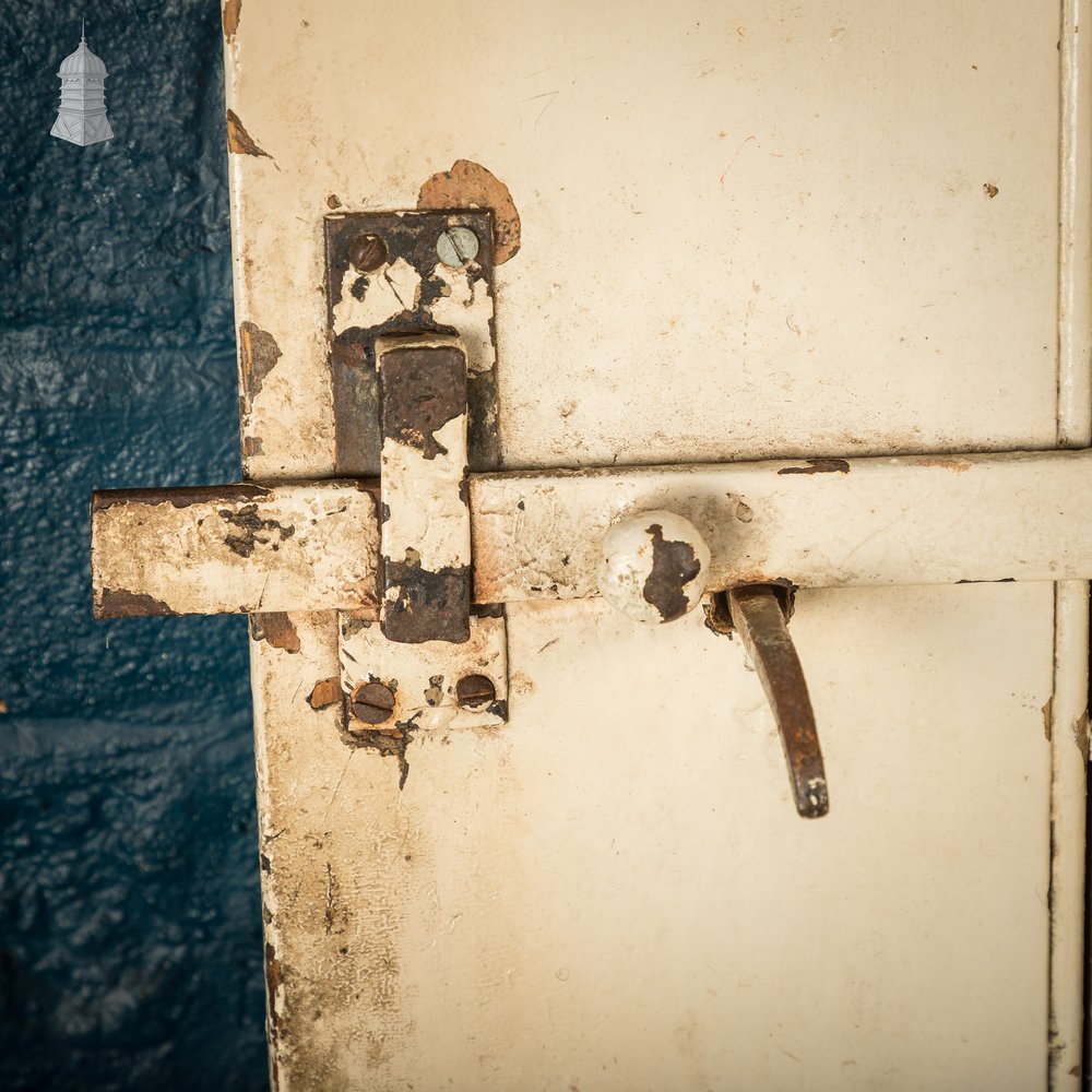 Reclaimed Cottage Door, Plank & Ledge