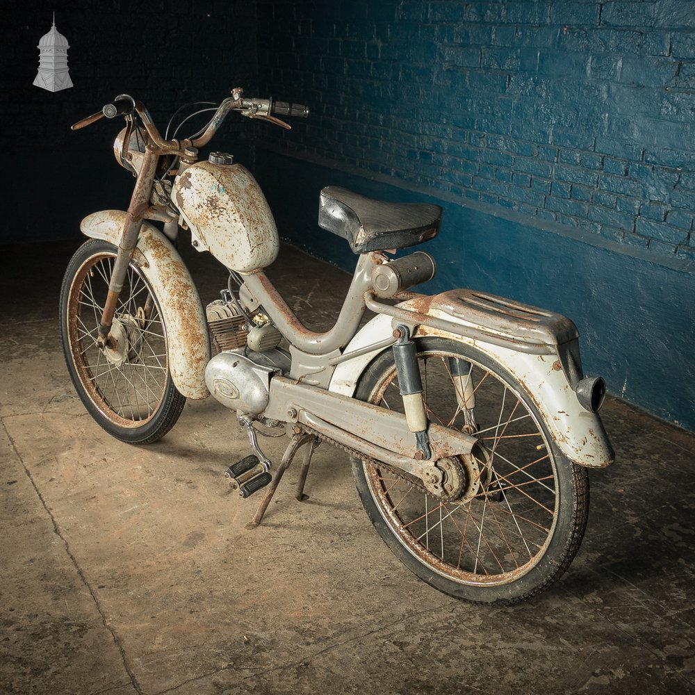 Vintage Italian Rizzato Padova Moped