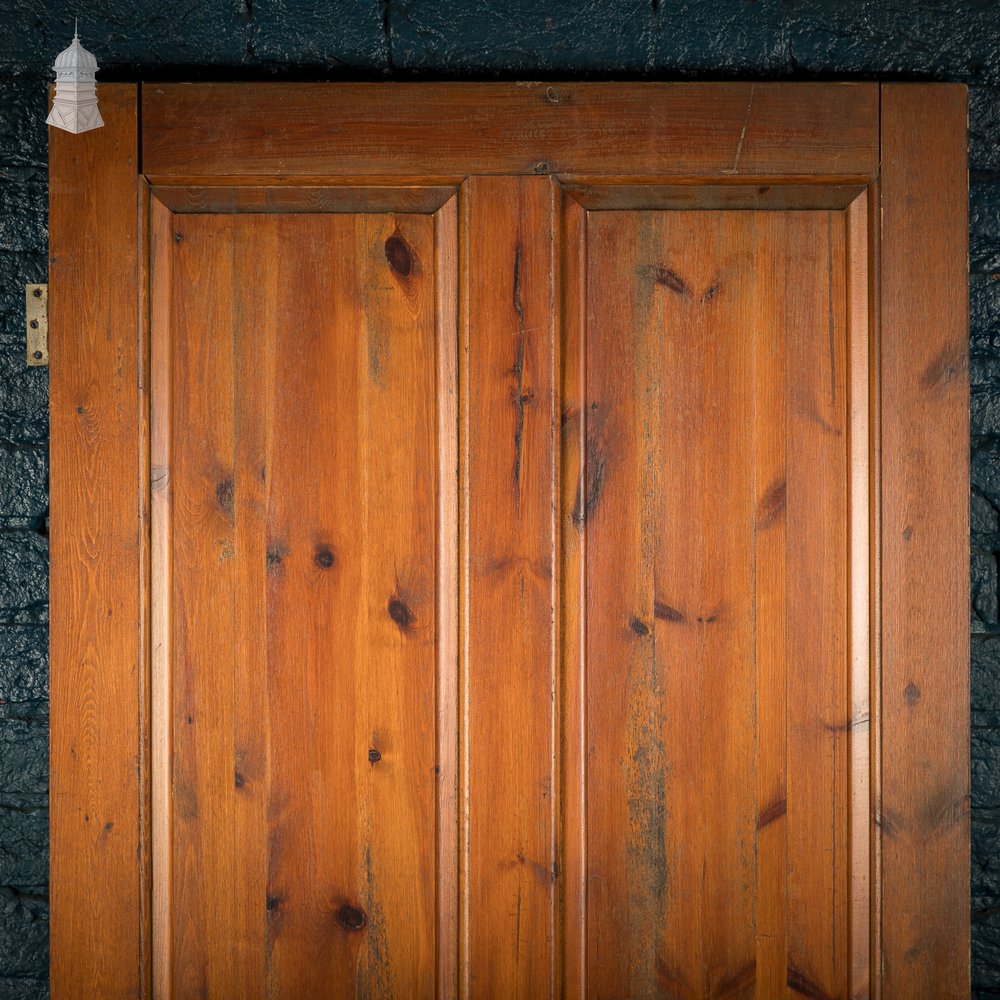 4-Panel Pine Door – Moulded Panels, Stained Finish