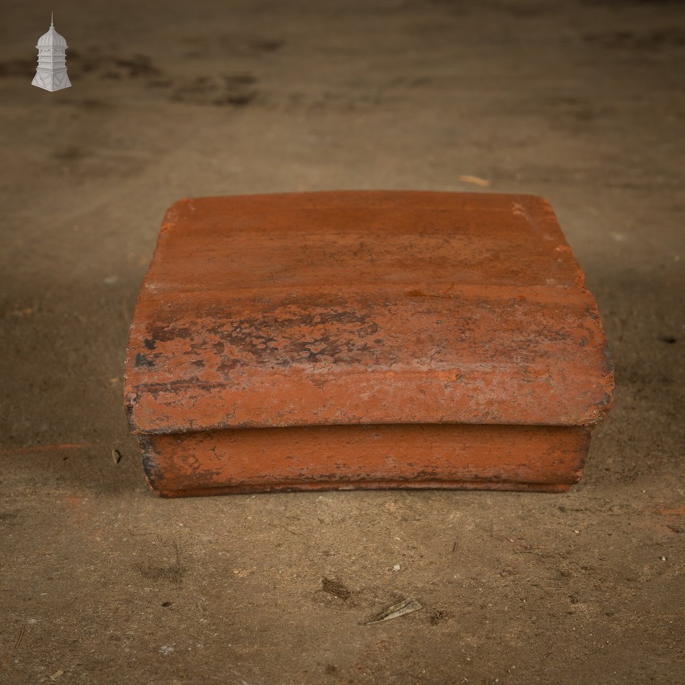 Arched Header Bricks, Batch of 35 Reclaimed Red Bricks