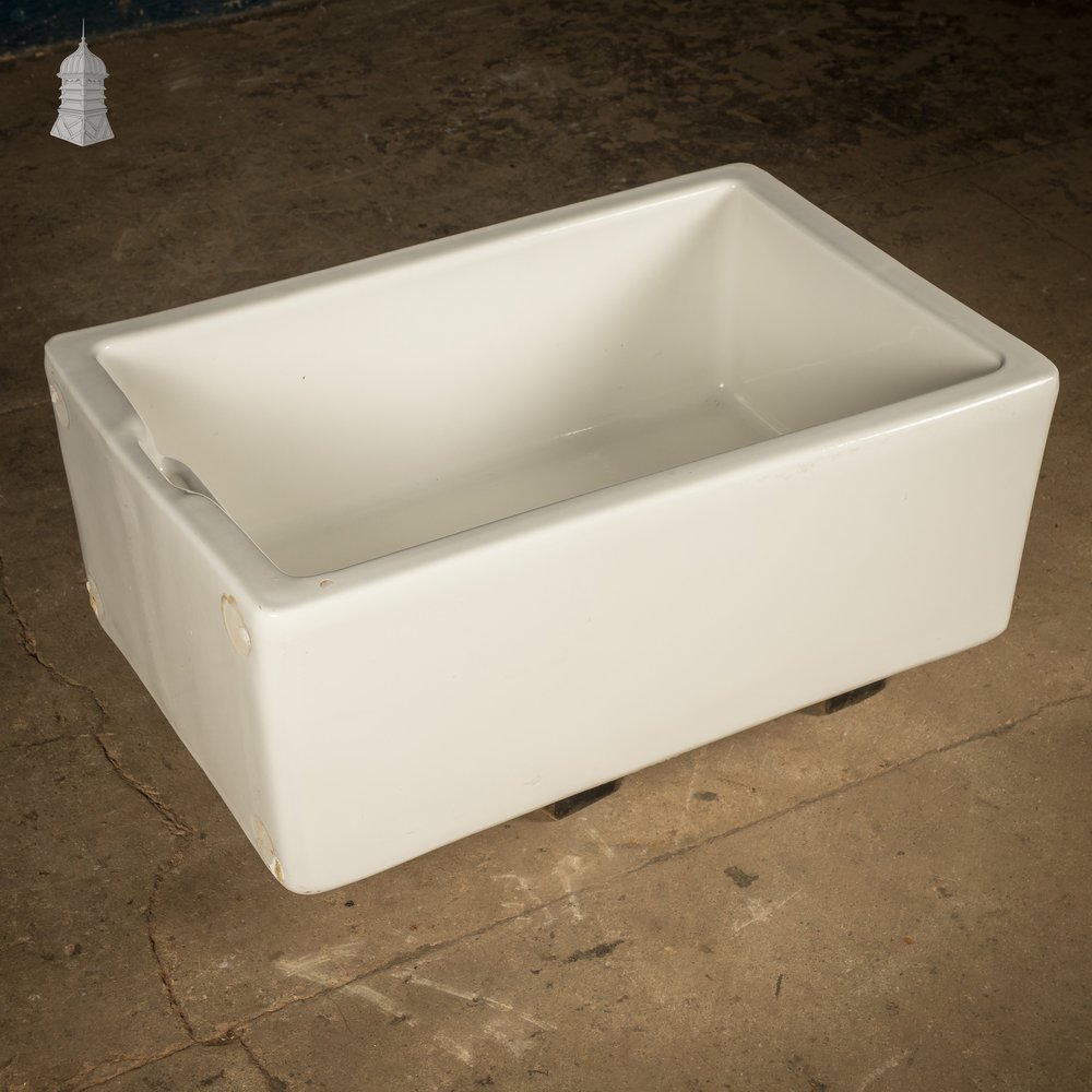 Armitage Shanks Butler Sink with Weir Overflow