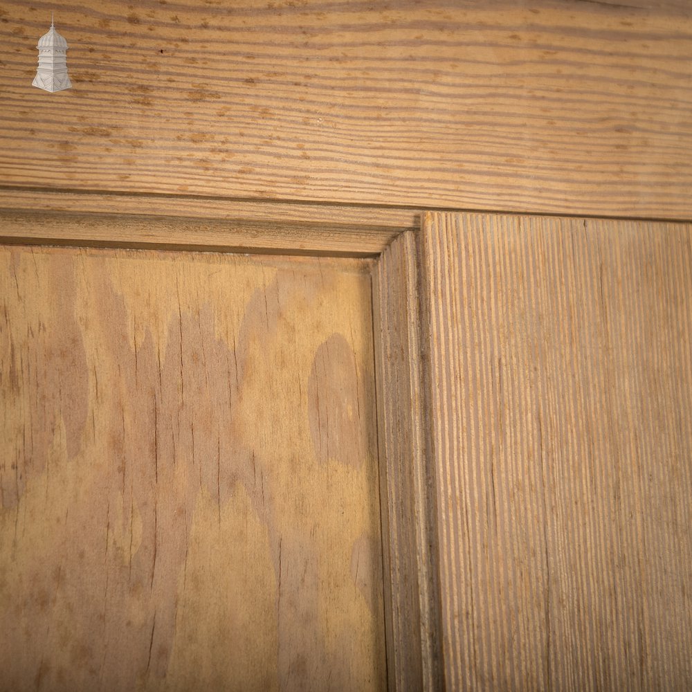 Glazed Pine Door, Pine 5 Panel, ‘Hammered’ Style Textured Glass Top Panel