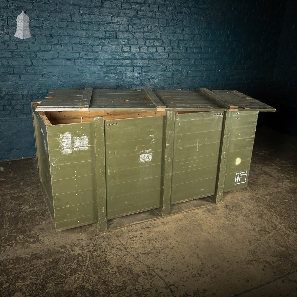 Large Green Painted Aircraft Parts Shipping Crate Reclaimed From a Norfolk RAF Base