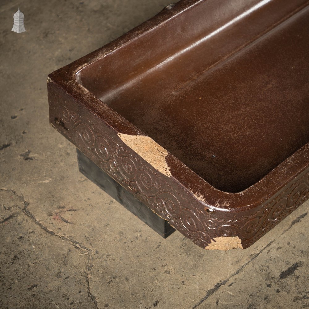 Shallow Trough Sink, 19th C with Salt Glazed Left Hand Return with Decorative Floral Pattern