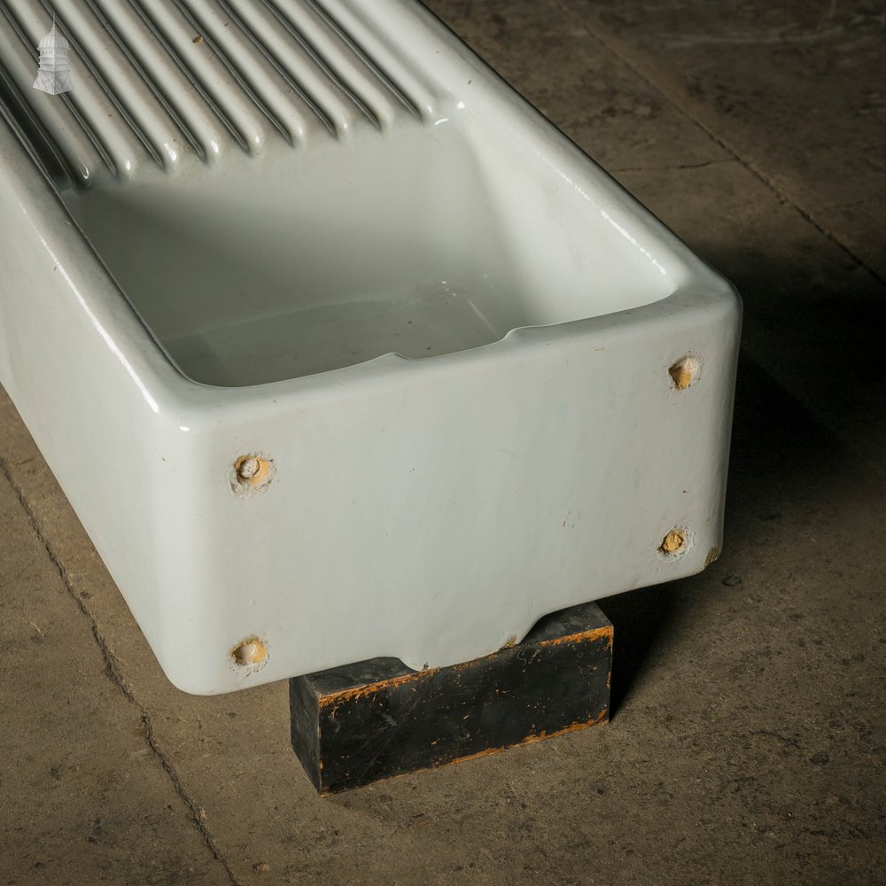 Belfast Drainer Sink White Butler Sink with Draining Board