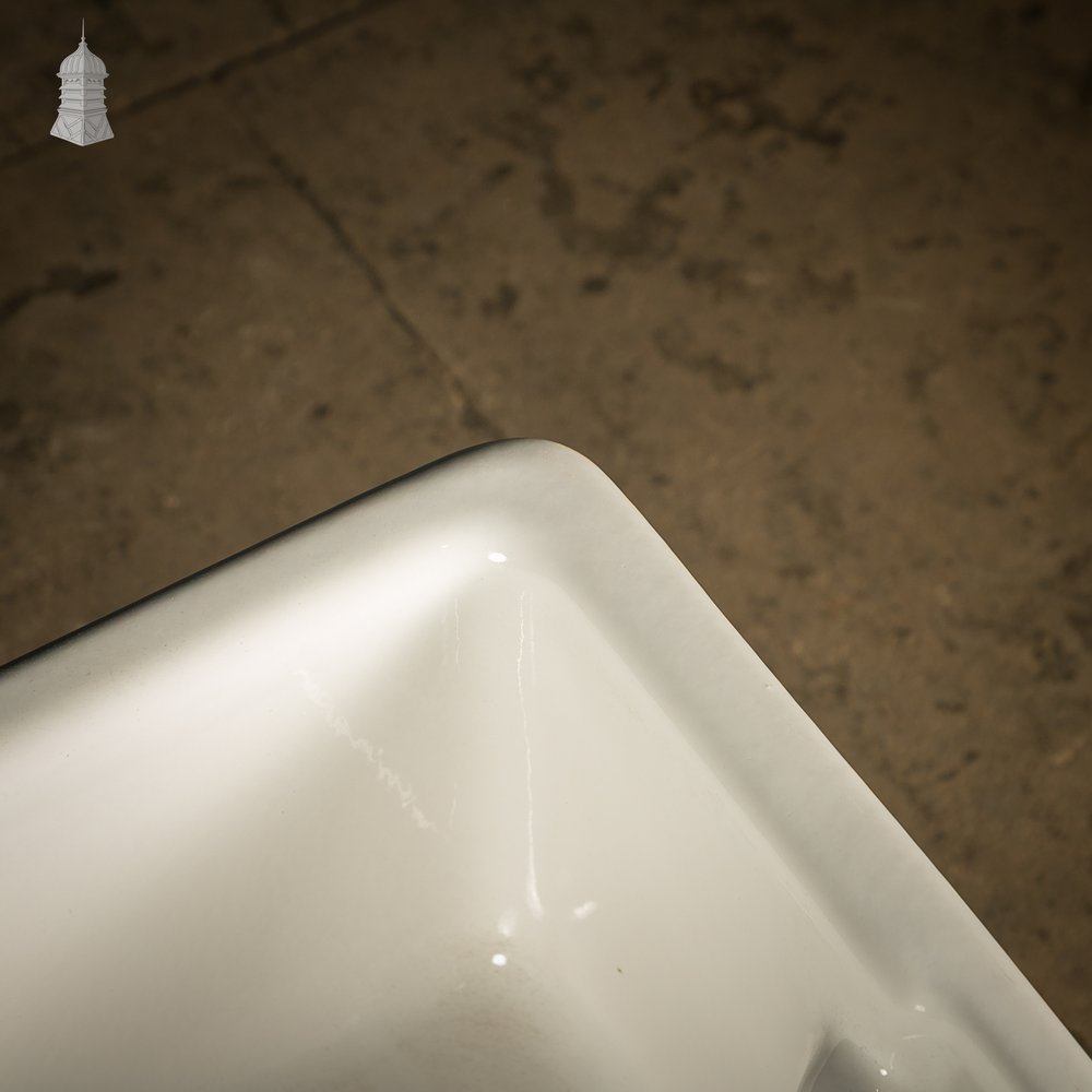 Belfast Sink with Integral Drainer and Weir Overflow