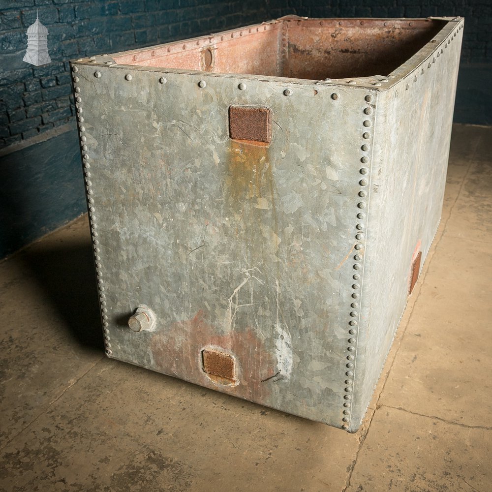 Riveted and Galvanized Water Tank