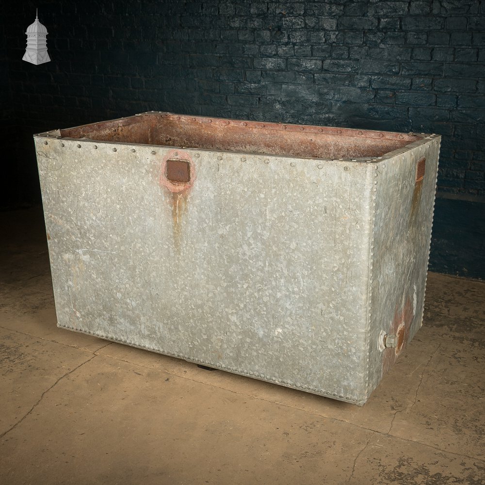 Riveted and Galvanized Water Tank