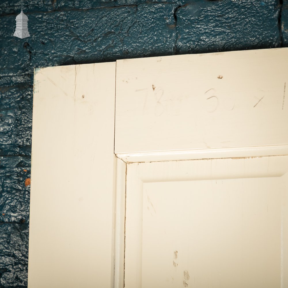 4-Panel Moulded Door, White Painted Finish