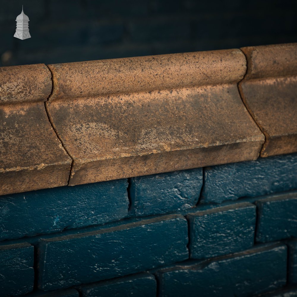 Wave Wall Copings, Batch of 19 Wave Scroll Coping Stones - 5.5M Run