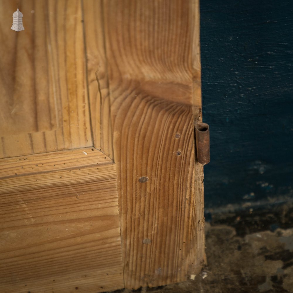 Victorian Paneled Door, Pine 2 Panel