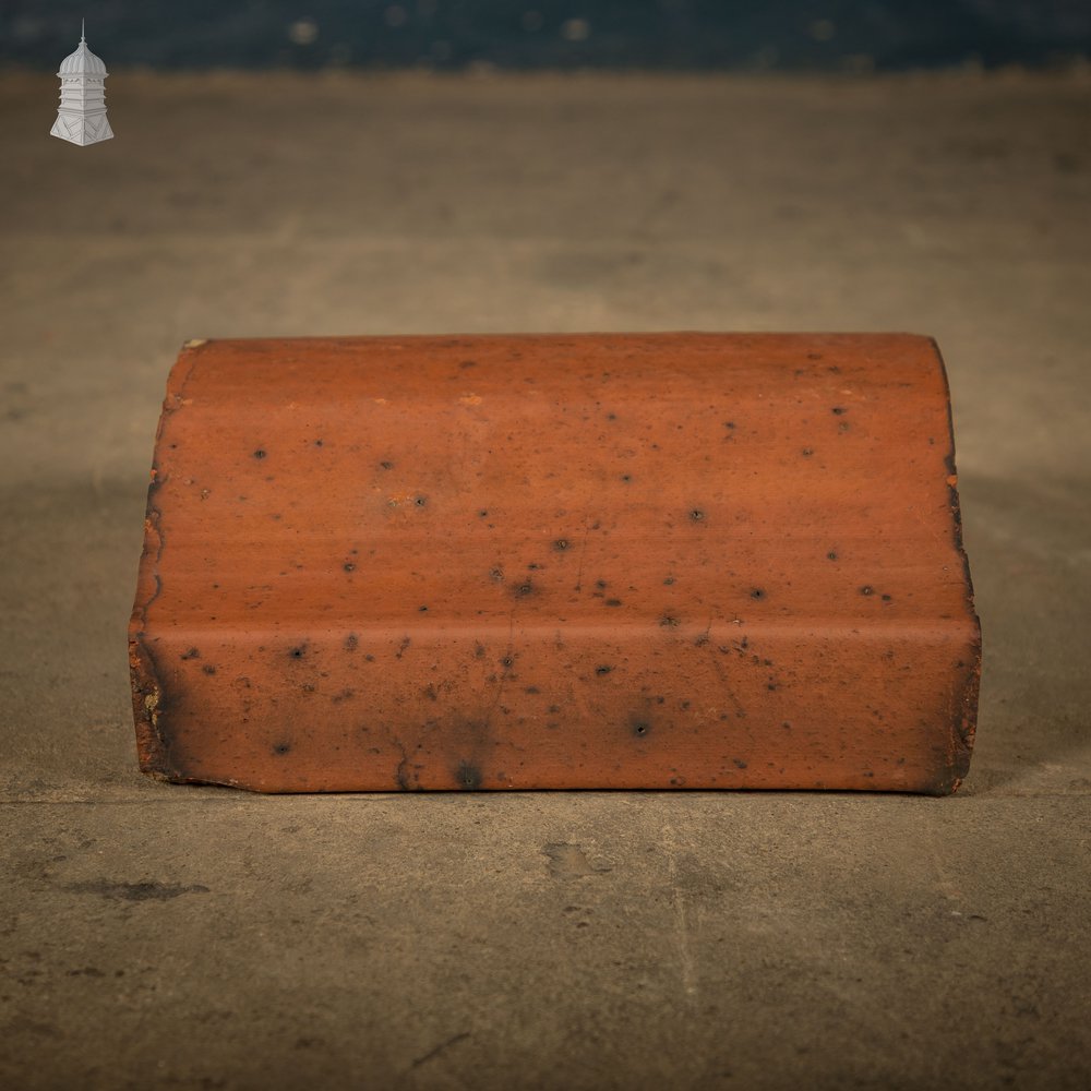 Bishop Hat Wall Copings, Terracotta a run of 1.5M