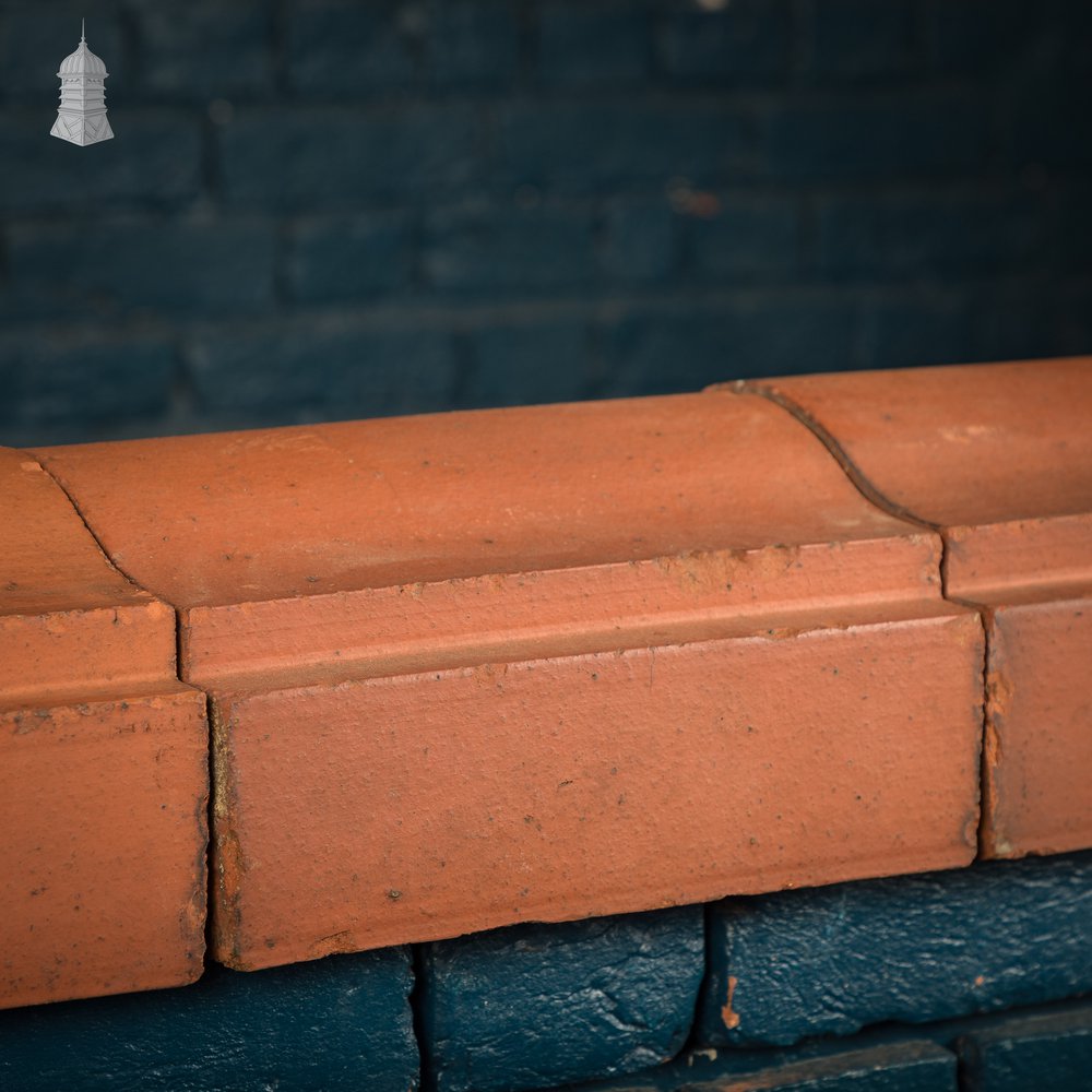 Terracotta Wall Coping, Bishop Hat Profile - A Run of 2.4M