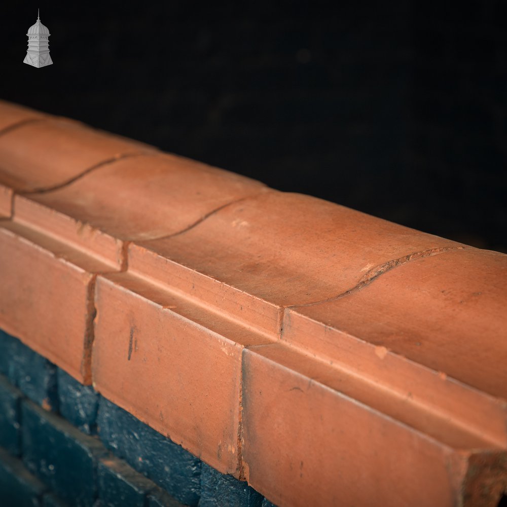 Terracotta Wall Coping, Bishop Hat Profile - A Run of 2.4M