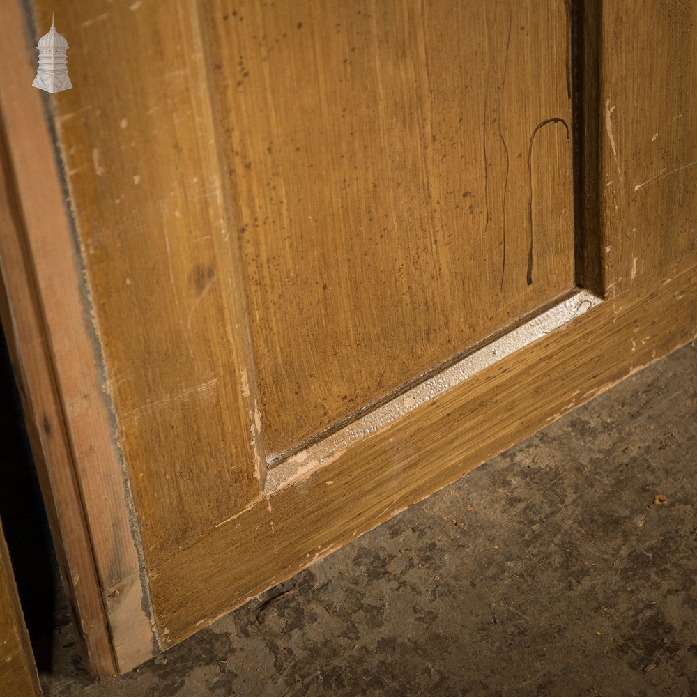 Pine Panelling,  Faux Woodgrain, 2 Panel - A Run of 33M