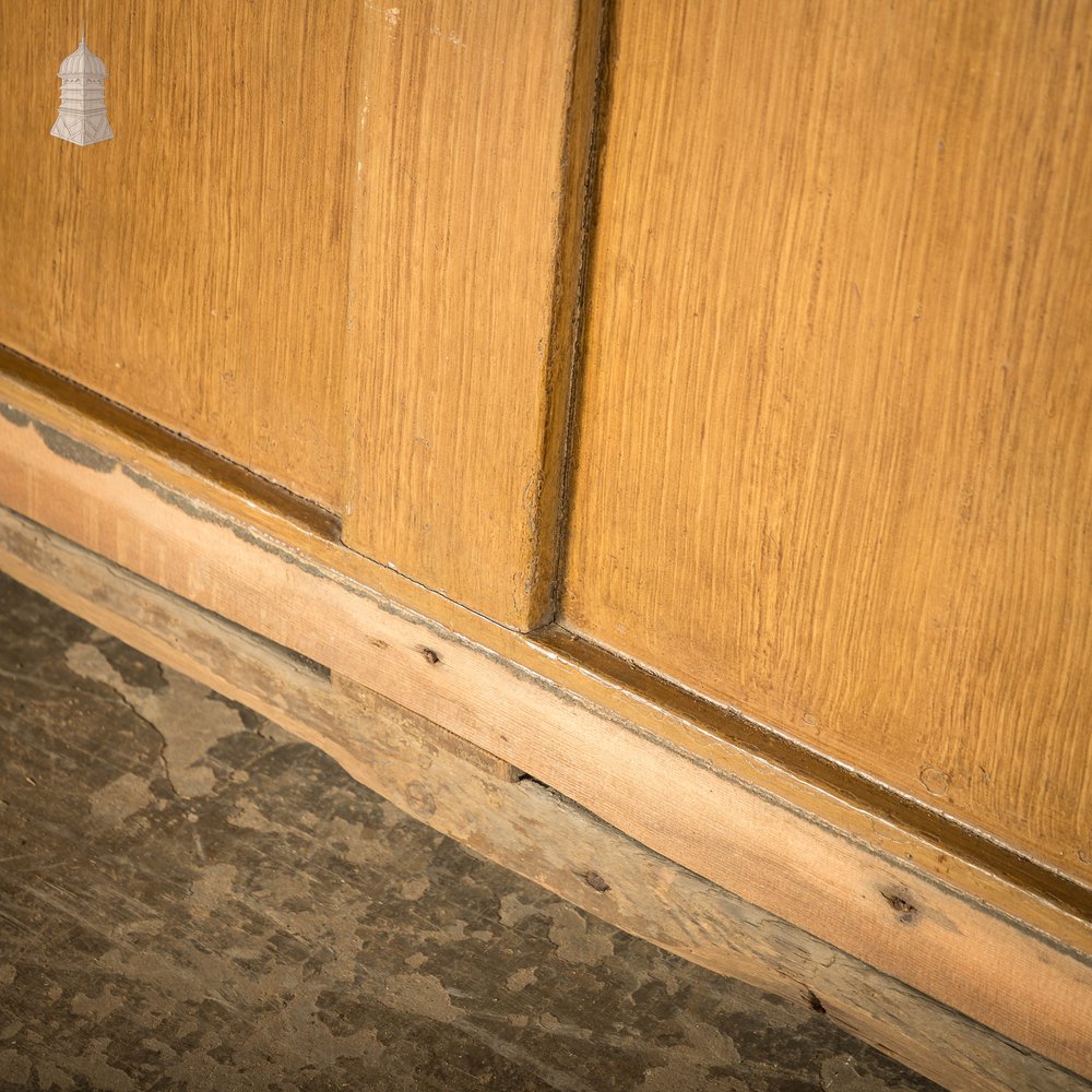 Pine Panelling,  Faux Woodgrain, 2 Panel - A Run of 22M