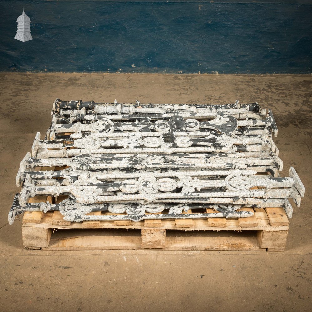 Staircase Balustrade Spindles, Cast Alloy