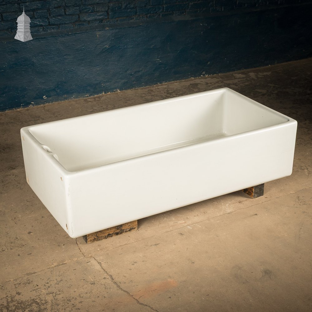 4ft x 2ft Belfast Sink with Weir Overflow, Large Ceramic Sink