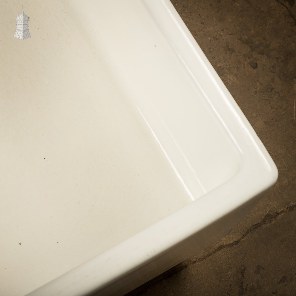 4ft x 2ft Belfast Sink with Weir Overflow, Large Ceramic Sink