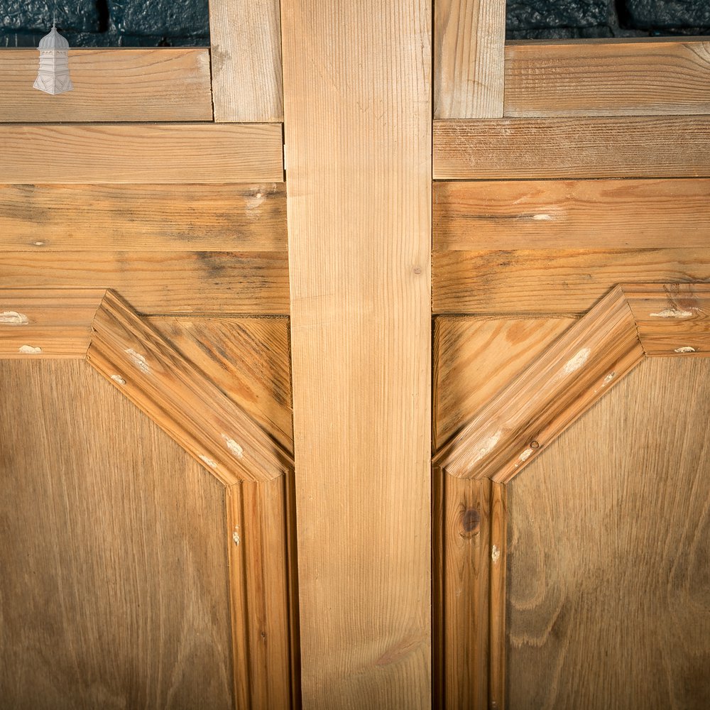 Half-Glazed Moulded Pine Architectural Partition Screen