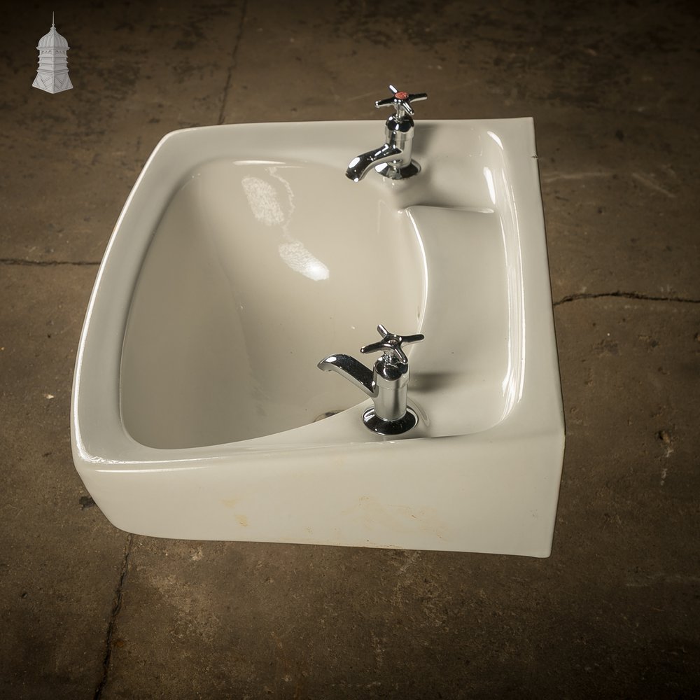 Vintage Twyfords Wall-Hung Basin with Chrome Pillar Taps