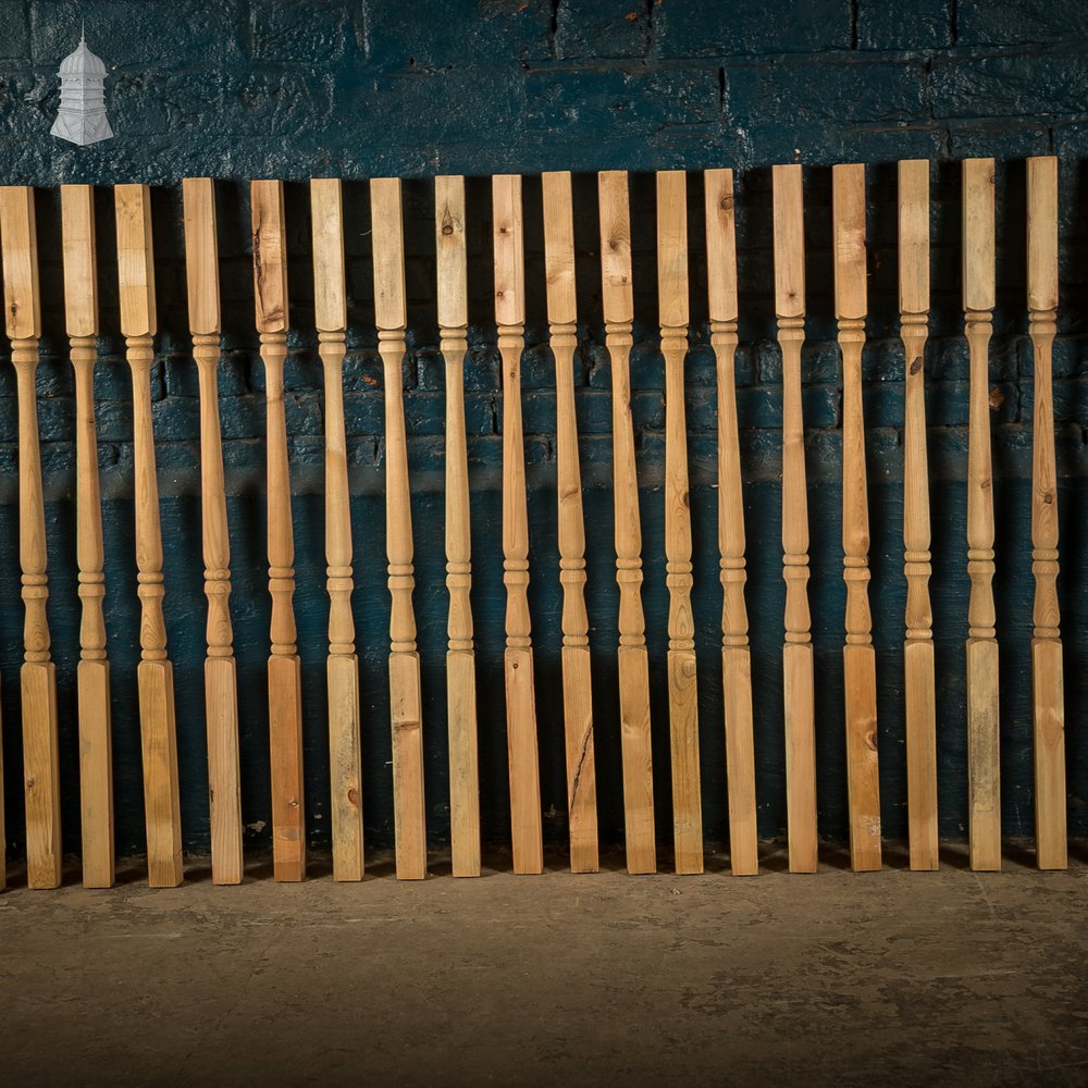 35 Turned Timber Staircase Spindles / Balusters