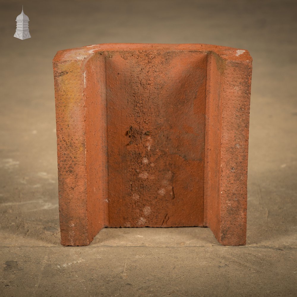 Red Saddleback Wall Cappings / Copings - A run of 4M