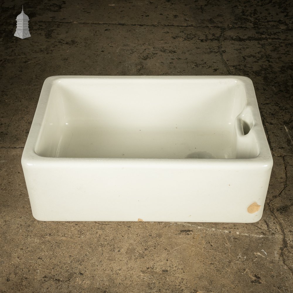 Belfast Butler Sink, White Glazed finish made by Twyfords