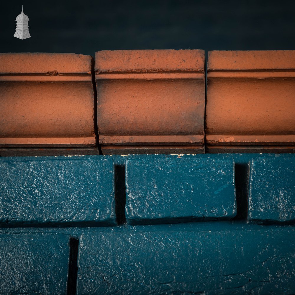 Decorative Header Bricks, Batch of 64 Reclaimed Red Brick Headers