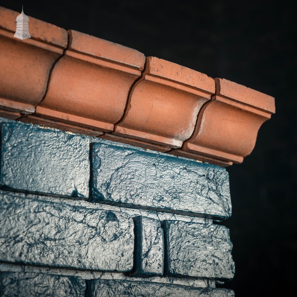 Decorative Header Bricks, Batch of 64 Reclaimed Red Brick Headers