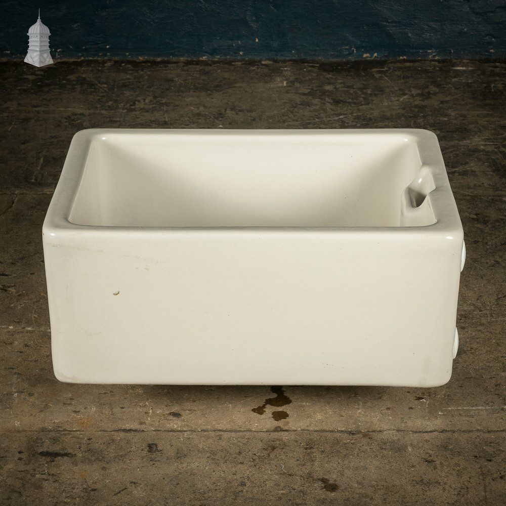 Belfast Butler Sink, Made by Twyfords with White Glazed Finish