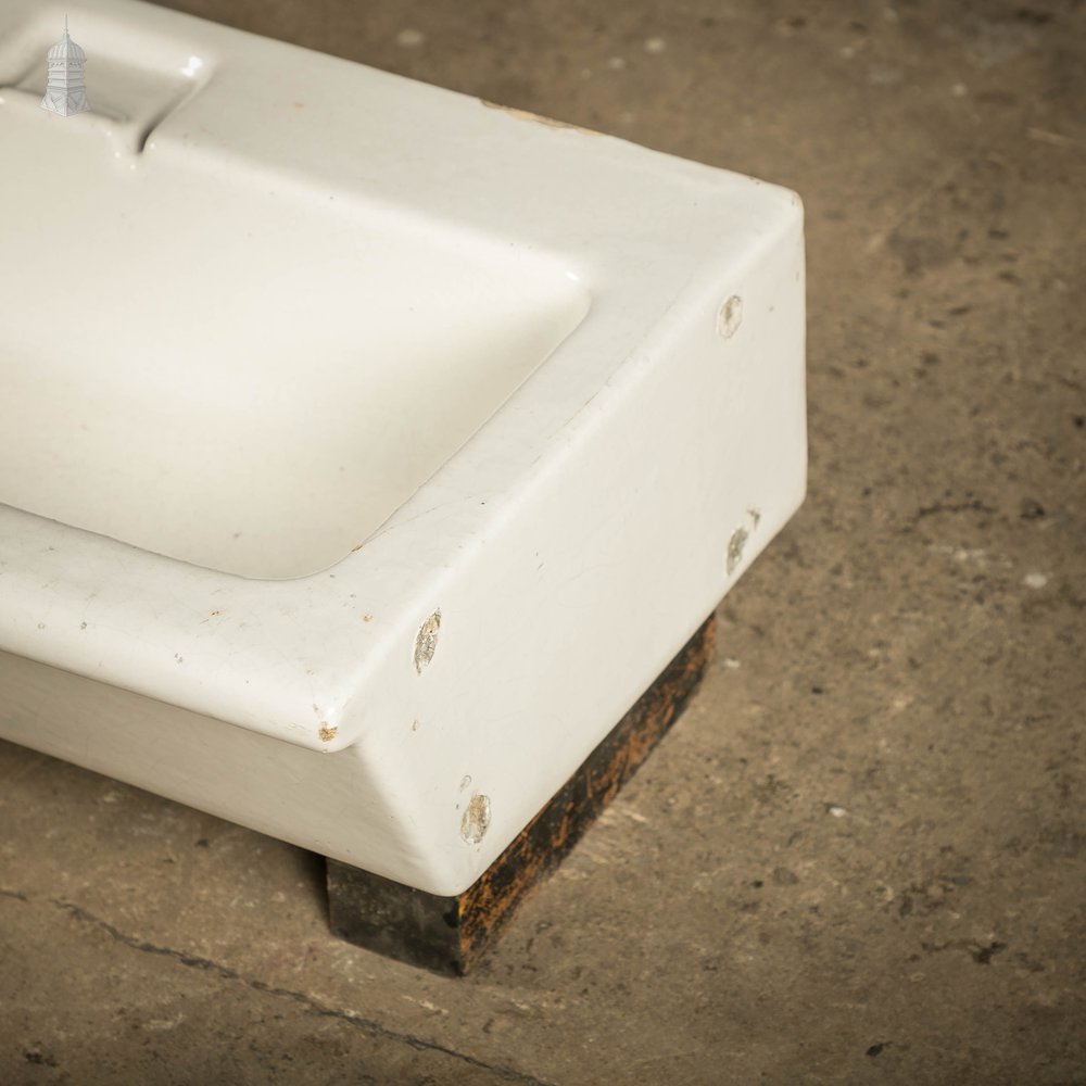 White Trough Sink