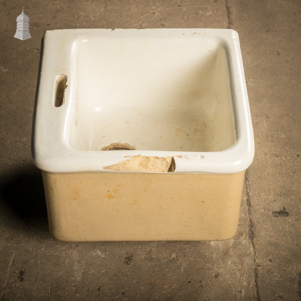 Cane & White Glazed Belfast-Style Sink