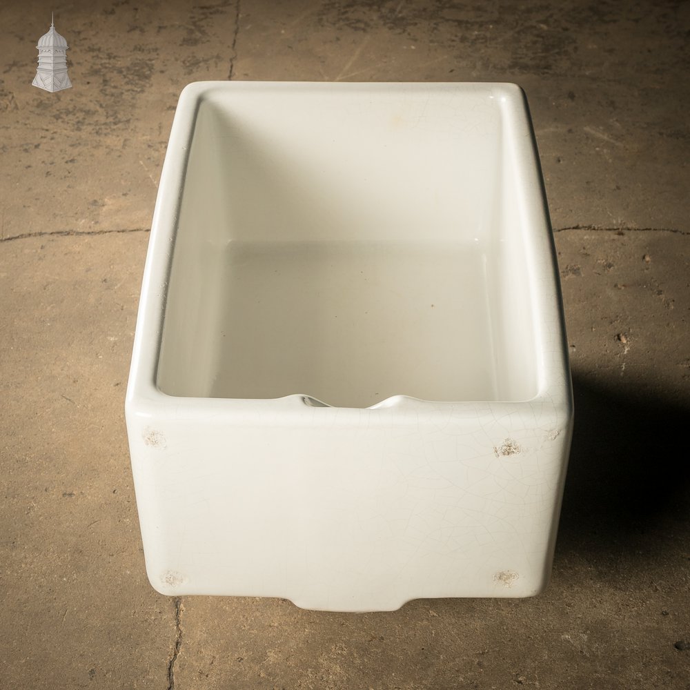 Belfast Scullery Sink with Integral Weir Overflow
